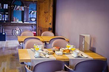 پانسیون Hostal Casa Masip