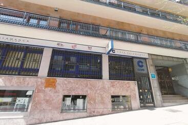 پانسیون Hostal Gonzala By Gaiarooms