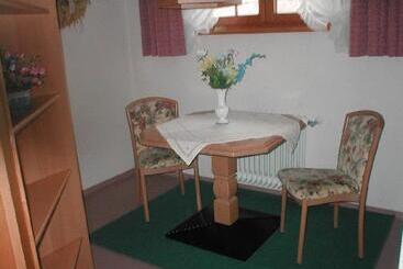 پانسیون Landhaus Griesser