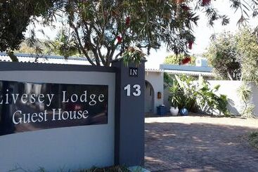 پانسیون Livesey Lodge