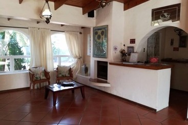 پانسیون Livesey Lodge