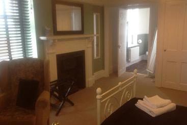 پانسیون Portland House Bed And Breakfast