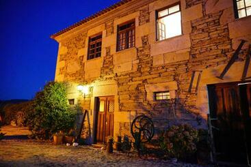 پانسیون Quinta Da Azenha