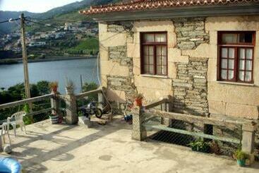 پانسیون Quinta Da Azenha
