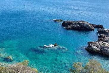 ペンション Relais Al Faro Bed&breakfast