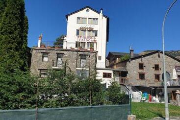 بنسيون Residencia Aldosa