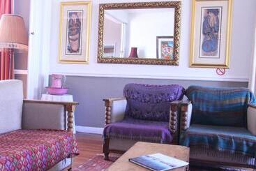 پانسیون The Boston Guest House