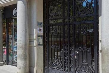 پانسیون The Moods Catedral Hostal Boutique