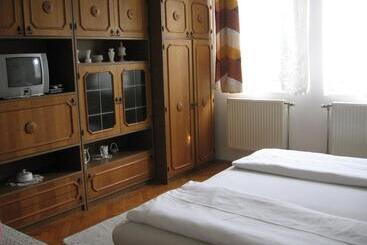 Pension óvári