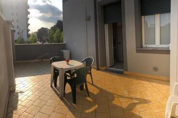 Aparthotel Residence Oasi Di Monza