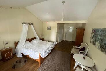 هاستل Fritza   Tidigare Hotel Fritzatorpet