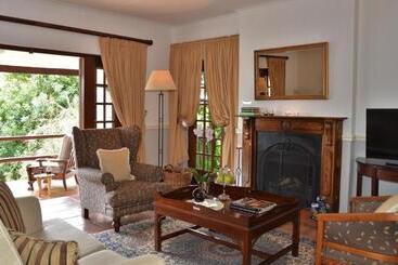 膳宿费 Highgrove House Country Hotel, Restaurant, Farm & Spa