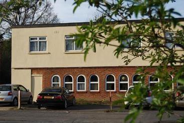 پانسیون Hillingdon Lodge