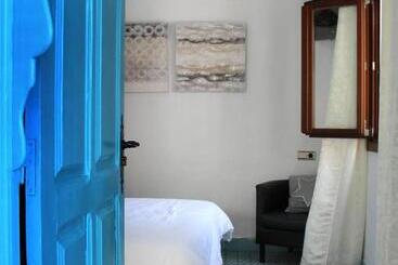 Пансион Hostal Extramuros