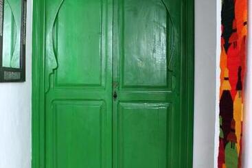 Пансион Hostal Extramuros
