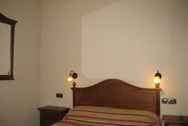 پانسیون Hostal Granada