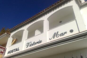 پانسیون Hostal Victoria Mar
