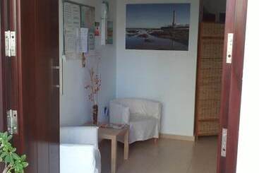 پانسیون Hostal Victoria Mar