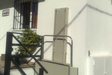 پانسیون Hostal Victoria Mar