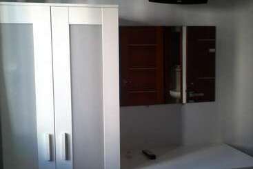 پانسیون Hostal Victoria Mar