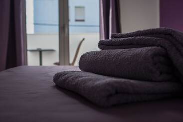 پانسیون Hostal Victoria Mar