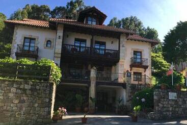 پانسیون Posada Fuentedevilla