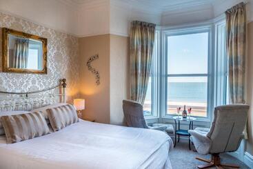 پانسیون The Grafton Guest House