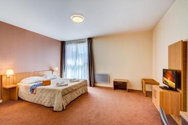 Vacanceole  Residence Les Balcons D Aix