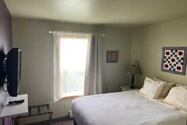 旅馆 Sea Breeze Court