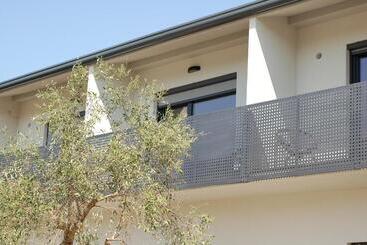 پانسیون Rooms And Apartments Lisjak