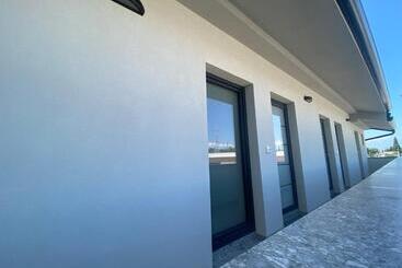 پانسیون Rooms And Apartments Lisjak