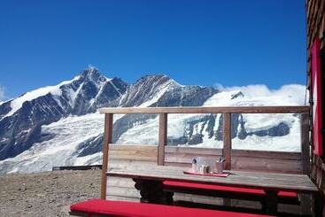 هاستل Gasthaus Maislau