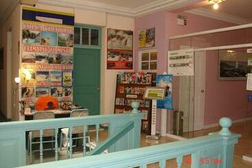 هاستل Los Andes Bed & Breakfast