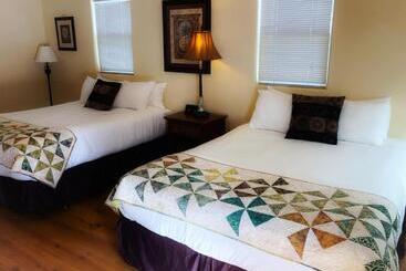 فندق صغير The Islander Inn