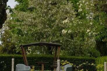 فندق Agriturismo Fattoria Rozzalupi