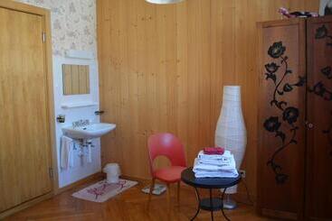 پانسیون Chambres D'hotes Le Passiflore