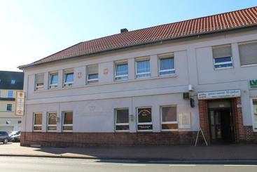 پانسیون Gaststätte Alt Garbsen