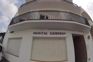 پانسیون Hostal German