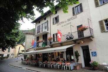 ペンション Osteria Battello