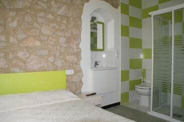 پانسیون Pensió I Apartament Torrent