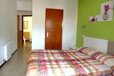 پانسیون Pensió I Apartament Torrent