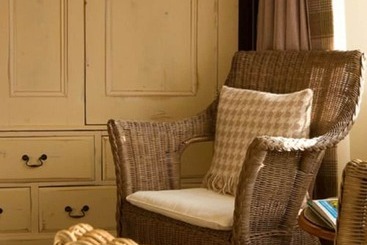 پانسیون Sandown House