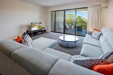 The Bay Apartments