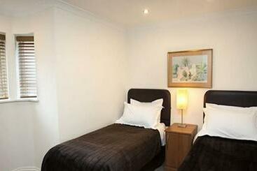 Victoria Mansions Hotel Apartments