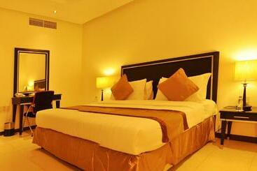 Nelover Hotel Hafar