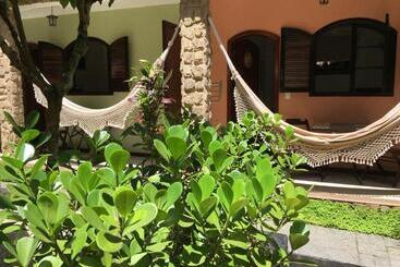 پانسیون Aratinga Inn