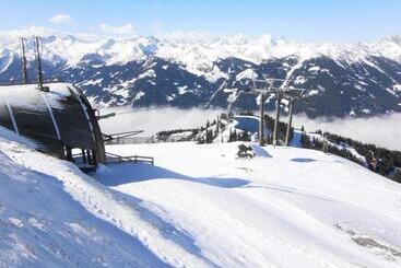 پانسیون Gästehaus Gratz   Inklusive Eintritt In Die Alpentherme