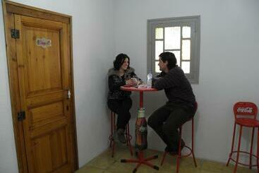 پانسیون Hostal Cal Pla