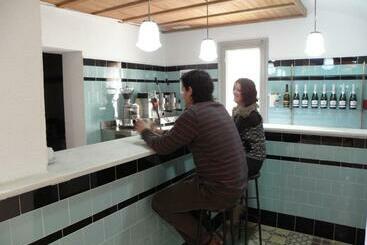 پانسیون Hostal Cal Pla