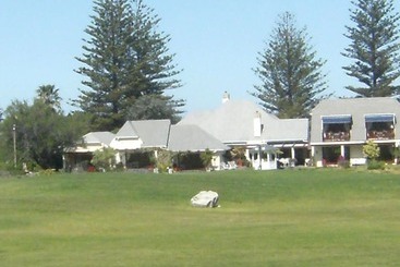 پانسیون Mulligans Guest Lodge
